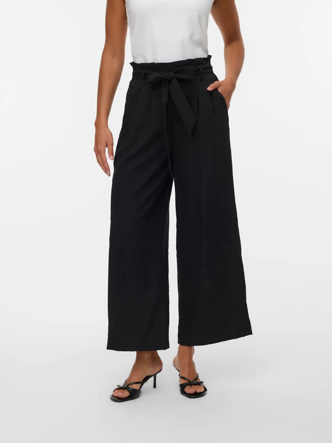 Vero Moda Women Trousers